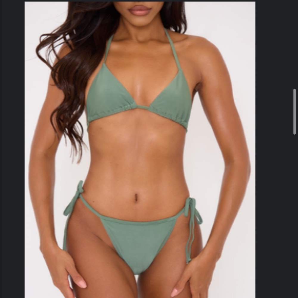 PRETTY LITTLE THING bikini top